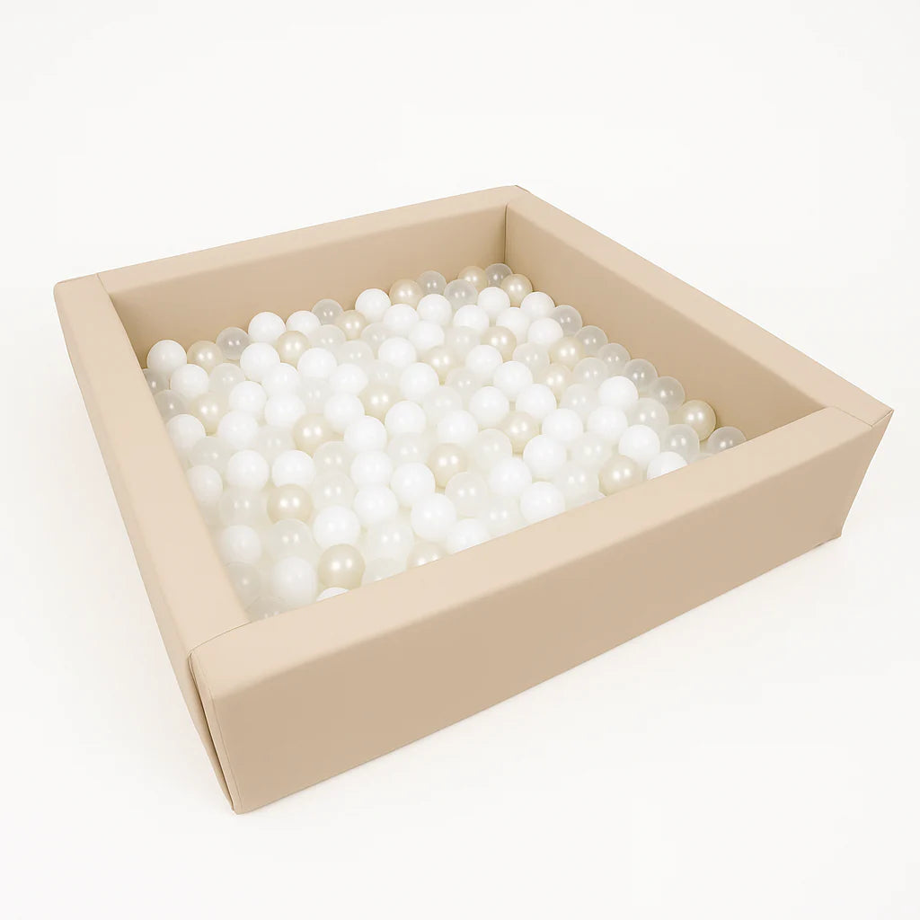 Ball Pit + 200 White, Pearl & Transparent Balls - Beige